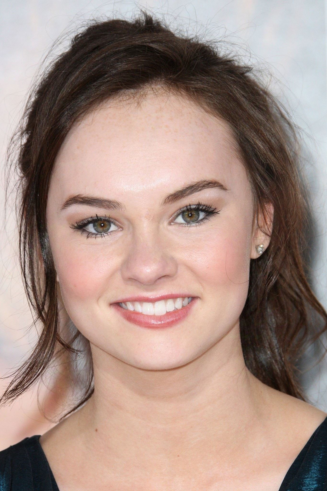 بازیگر Madeline Carroll  