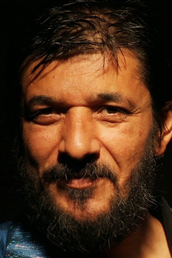 بازیگر Hasan Fehmi Gökdeniz  