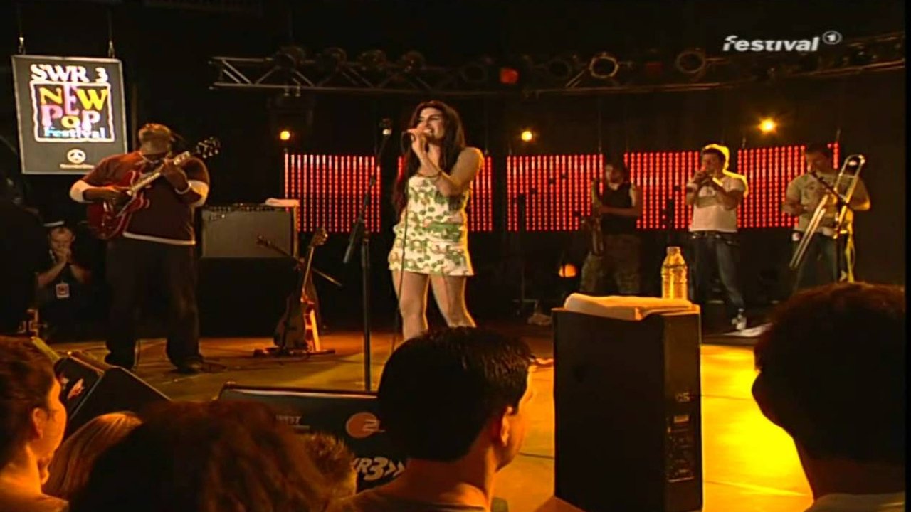 Amy Winehouse - Live At New Pop Festival|Amy Winehouse - Live At New Pop Festival