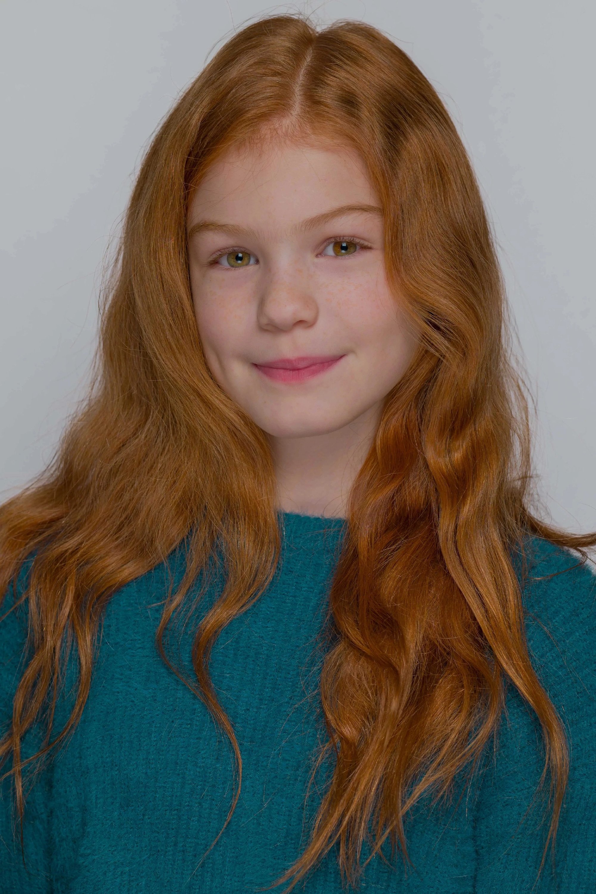 بازیگر Gracie Cochrane  