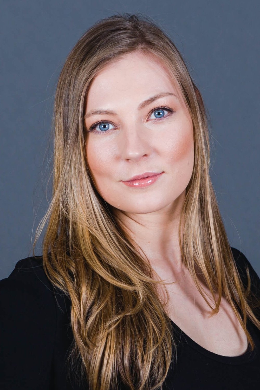بازیگر Anne Martel  