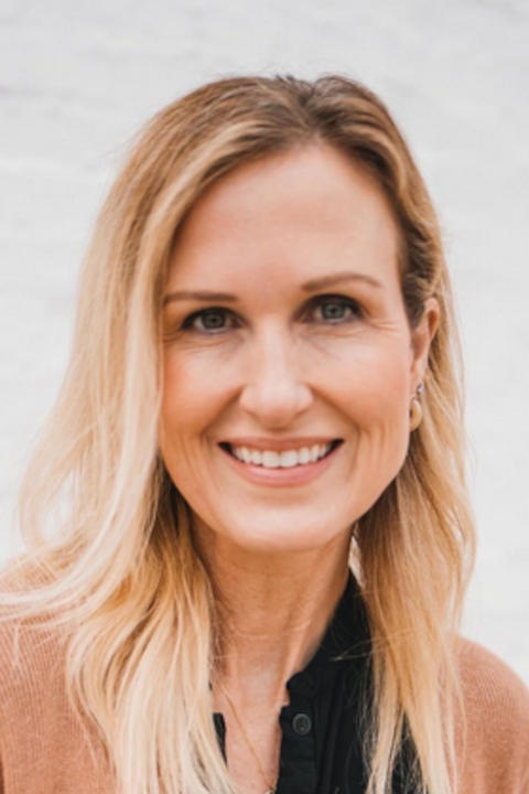 بازیگر Korie Robertson  