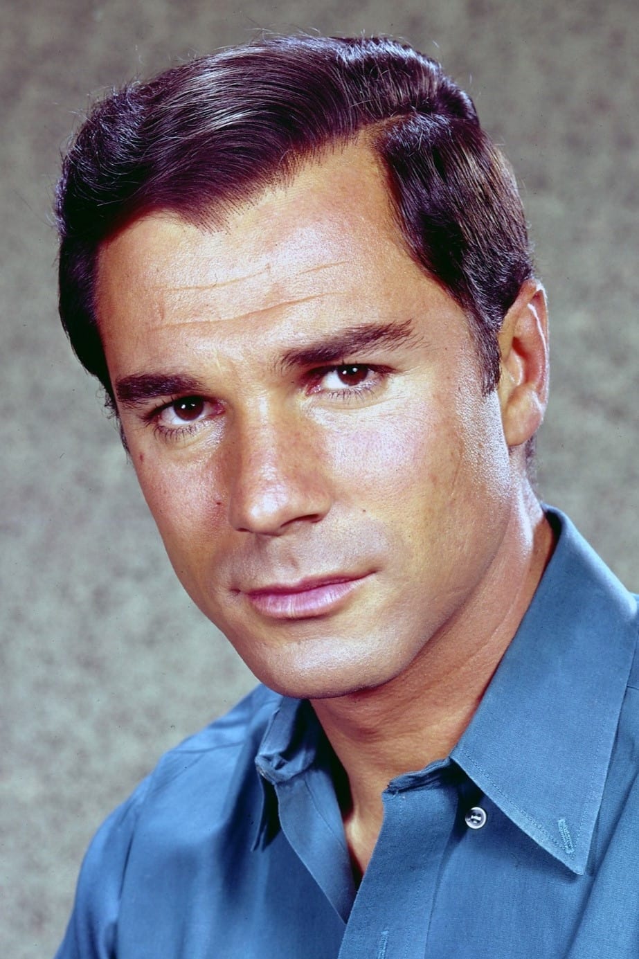 بازیگر George Maharis  