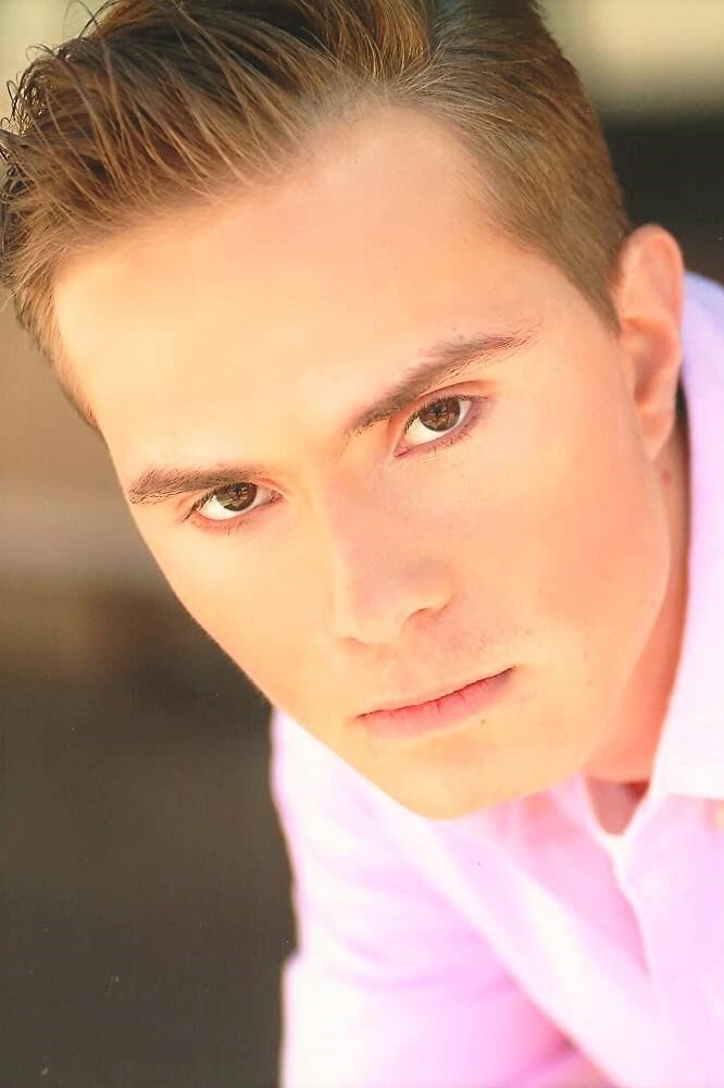 بازیگر Cole Brandenberger  