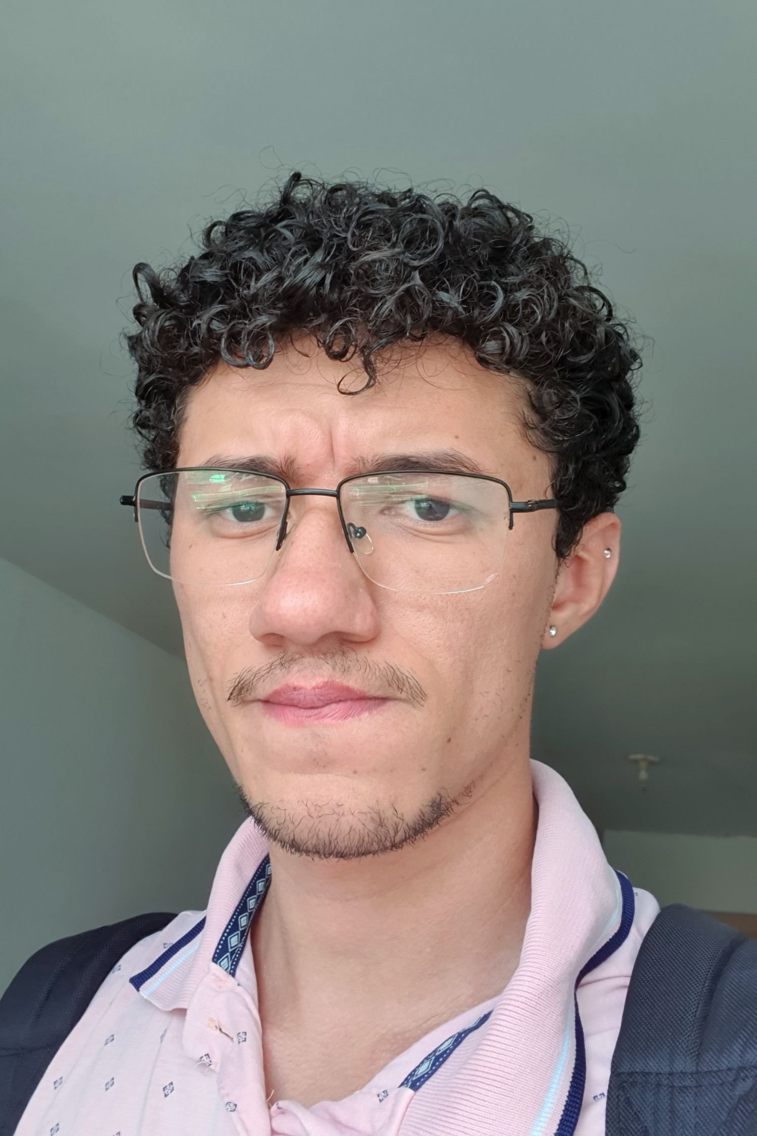 بازیگر Luan L. Cabral  