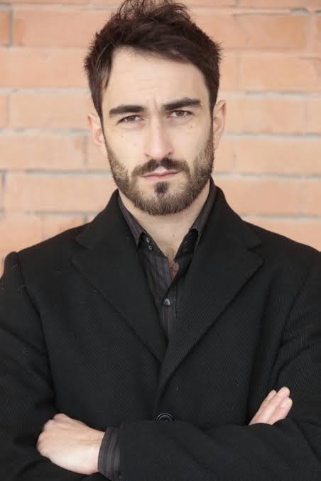 بازیگر Adriano Falivene  