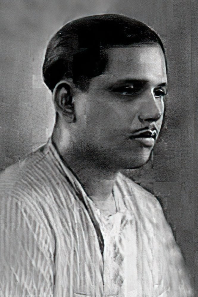 بازیگر Dhiraj Bhattacharya  