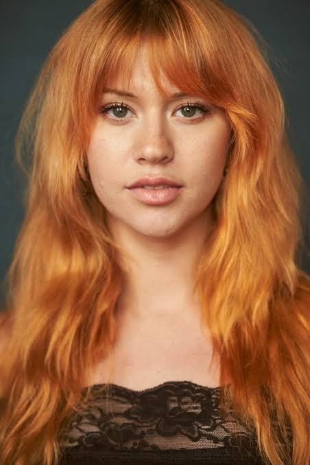 بازیگر Eloise Lola Gordon  