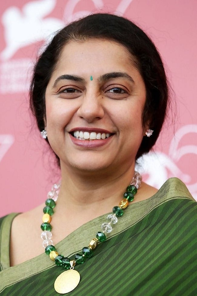 بازیگر Suhasini Maniratnam  