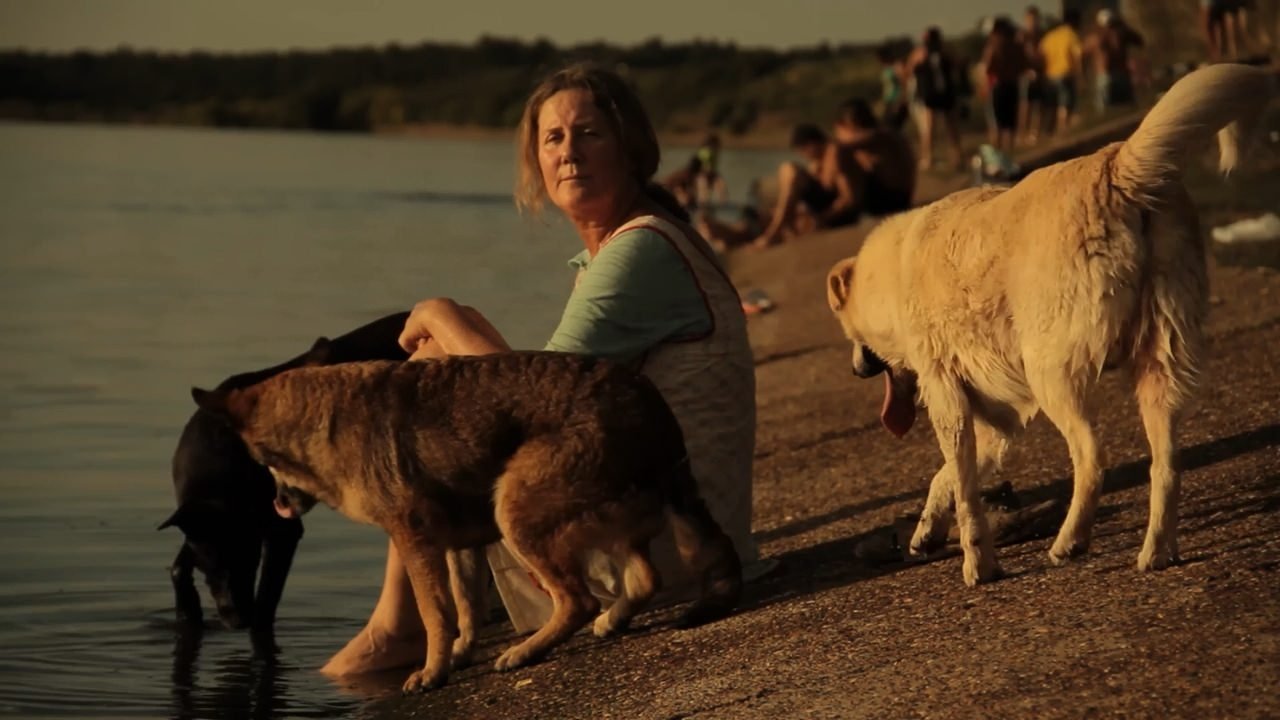 La mujer de los perros|La mujer de los perros