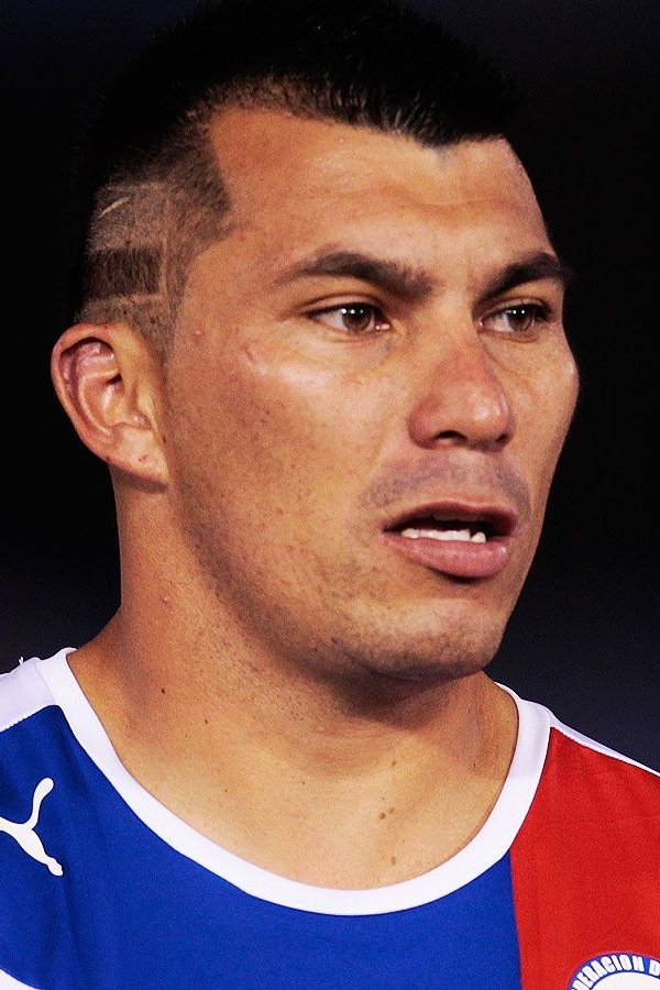 بازیگر Gary Medel  
