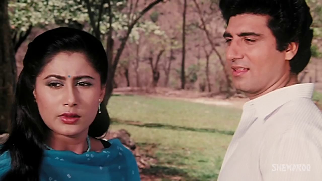 Angaaray|Angaaray