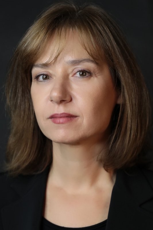بازیگر Füsun Kostak  