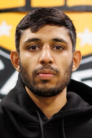 بازیگر Dylan Cheema  