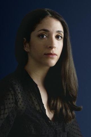 بازیگر Emilie Levienaise-Farrouch  
