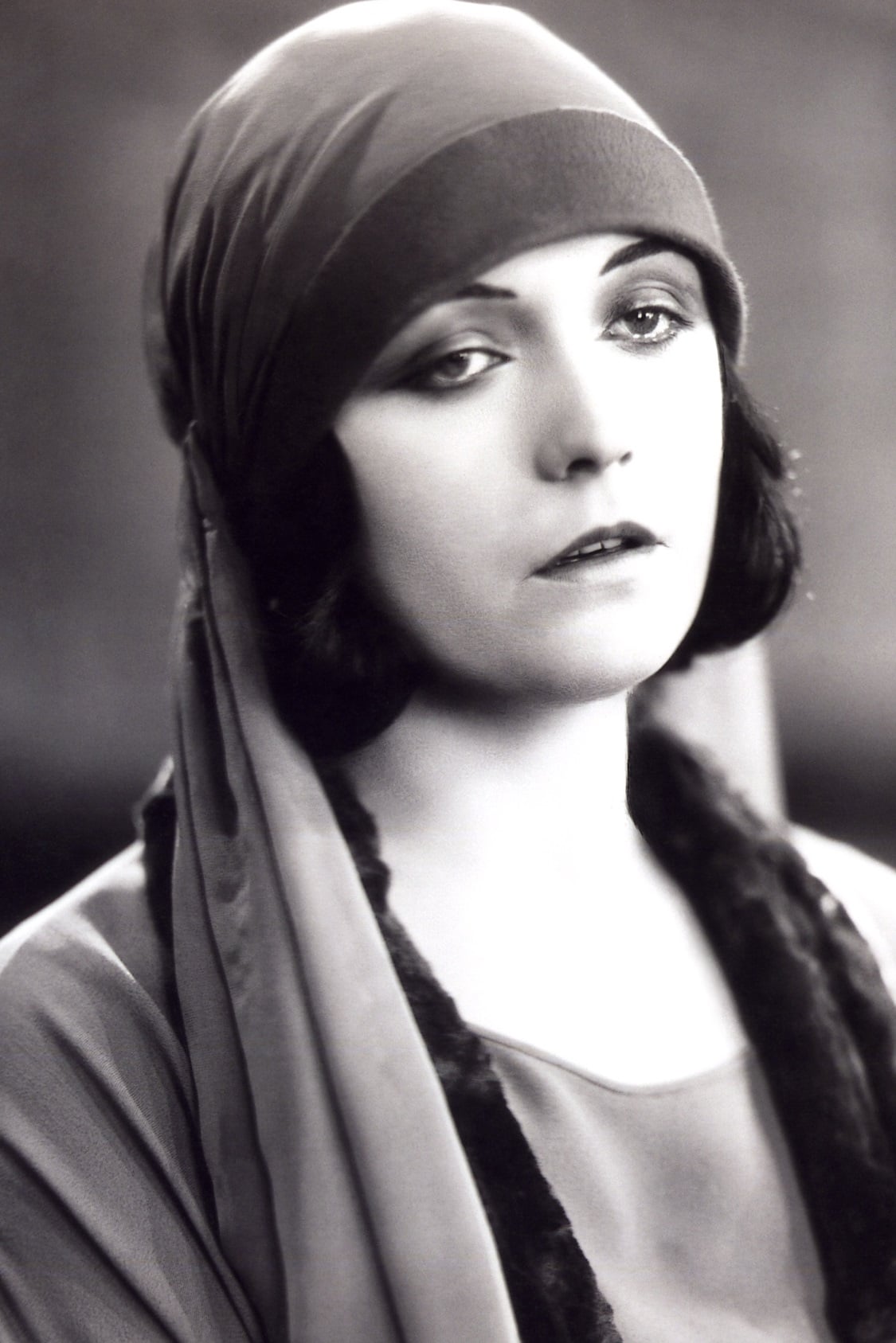 بازیگر Pola Negri  