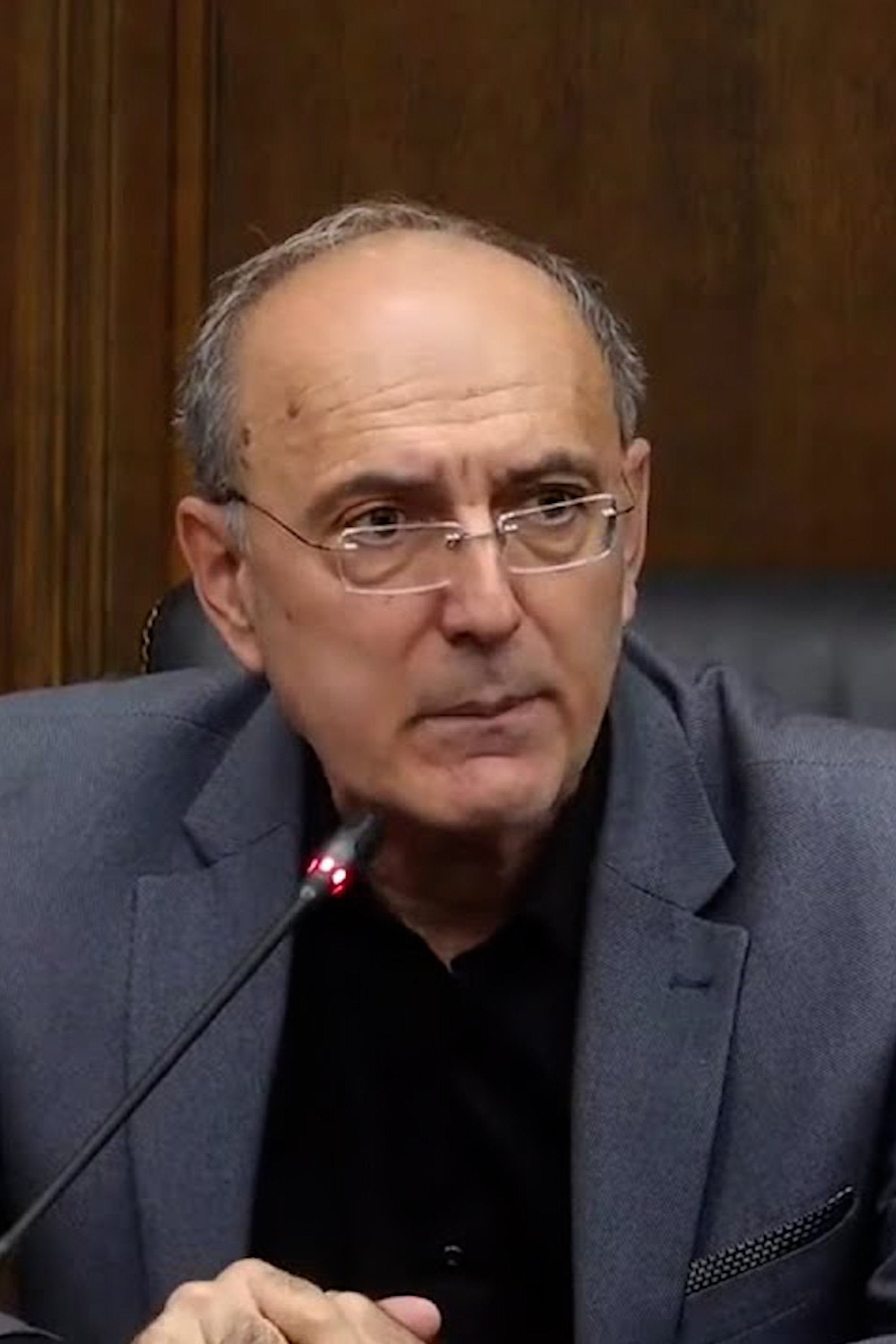 بازیگر Vahram Balayan  