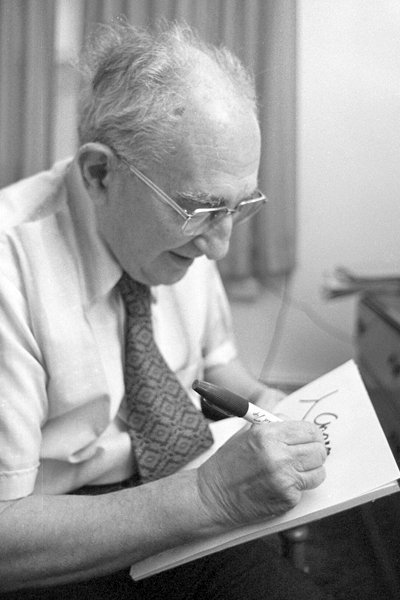 بازیگر Charles Kasiel Bliss  