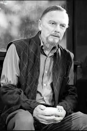 بازیگر Lajos Dobák  
