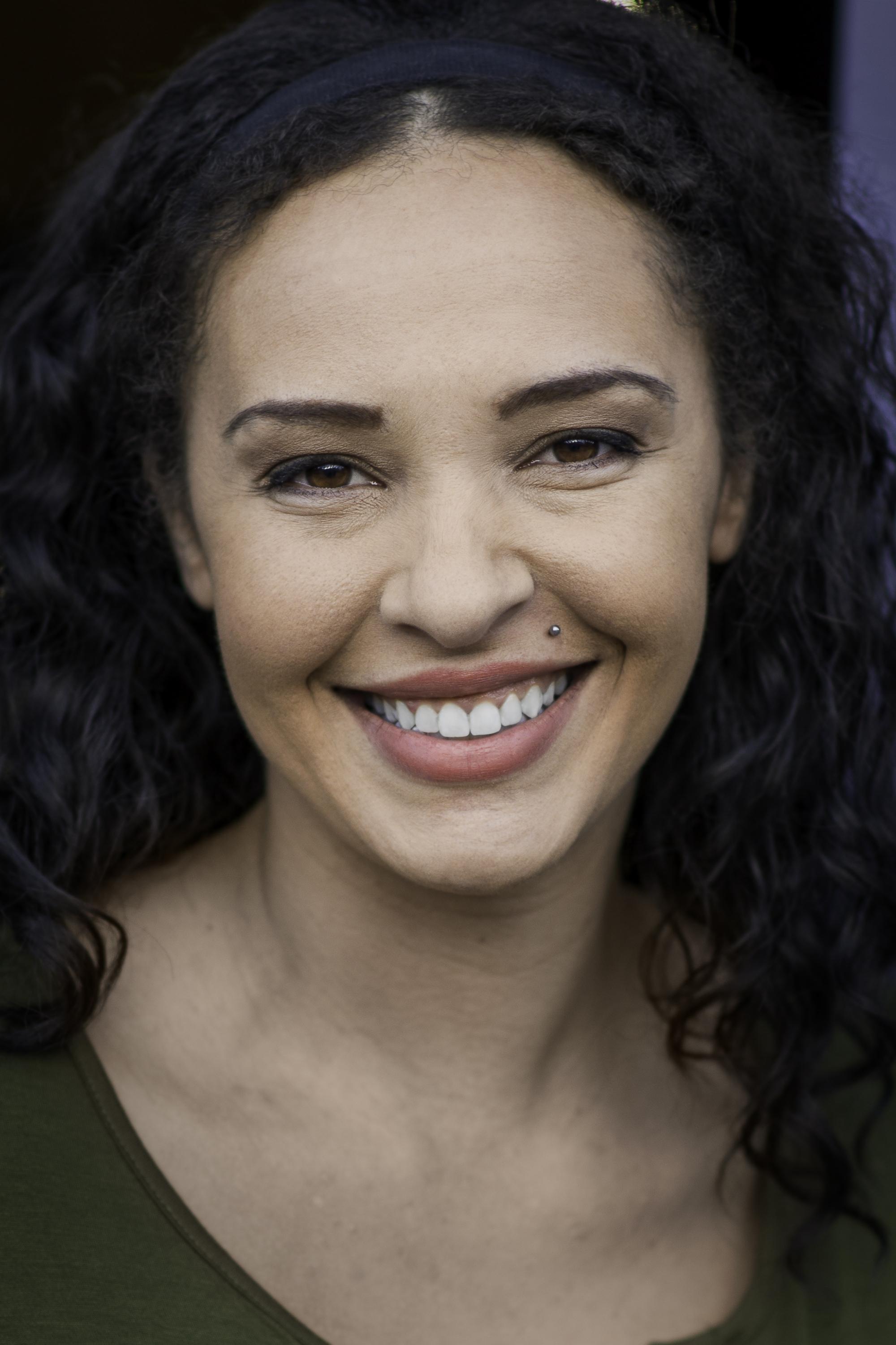 بازیگر Amirah Lee Counts  