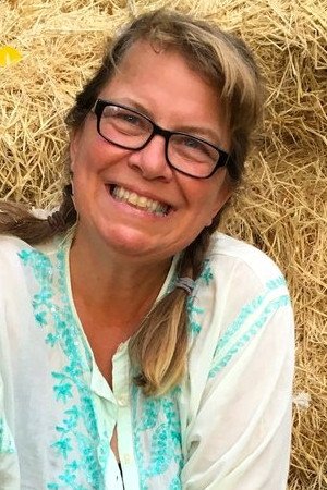 بازیگر Jacqueline Dandeneau  