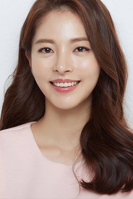 بازیگر Shin Ha-yeon  