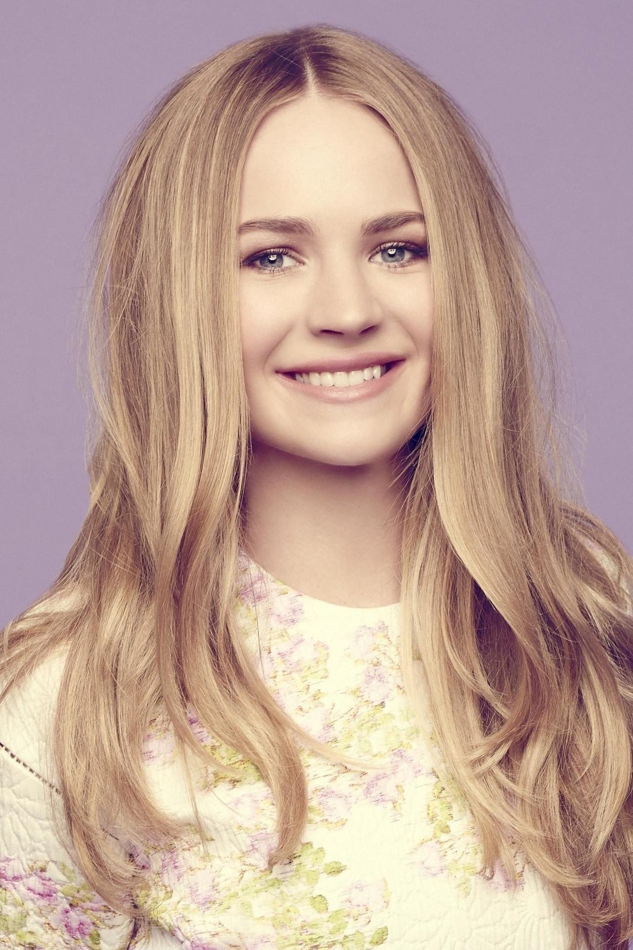 بازیگر Britt Robertson  