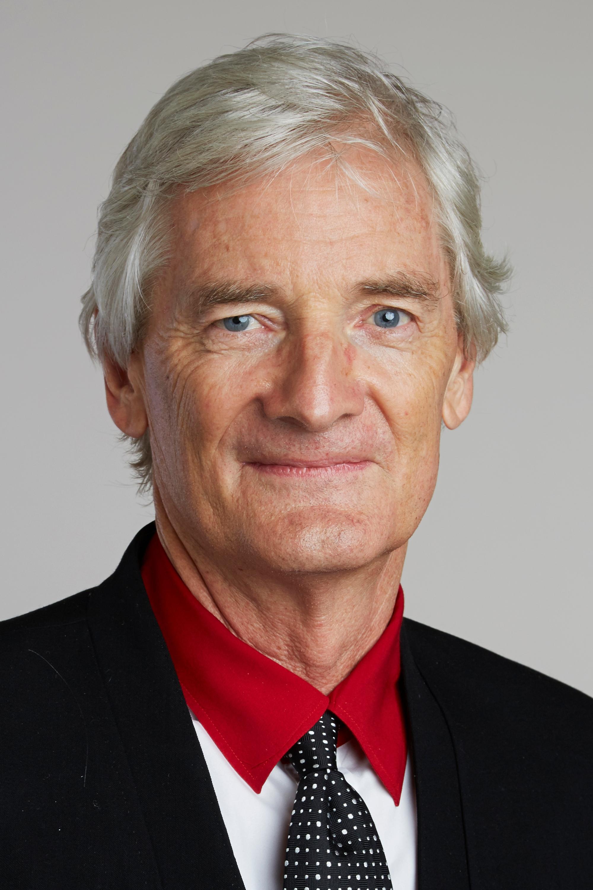 بازیگر James Dyson  