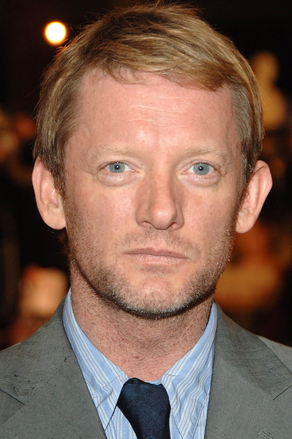 بازیگر Douglas Henshall  