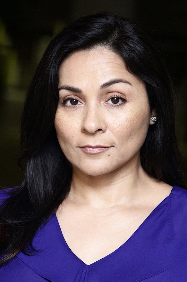 بازیگر Sandy Avila  