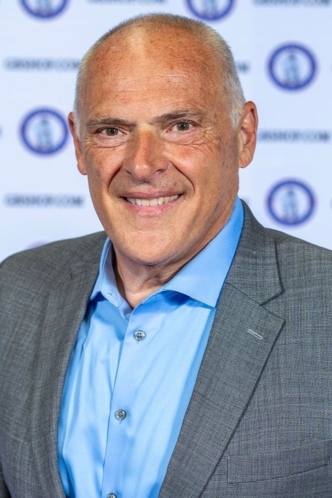 بازیگر Vic Carucci  