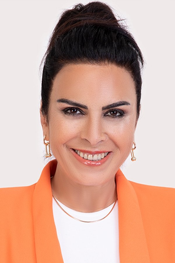 بازیگر Nursel Köse  