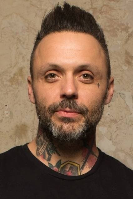 بازیگر Justin Furstenfeld  