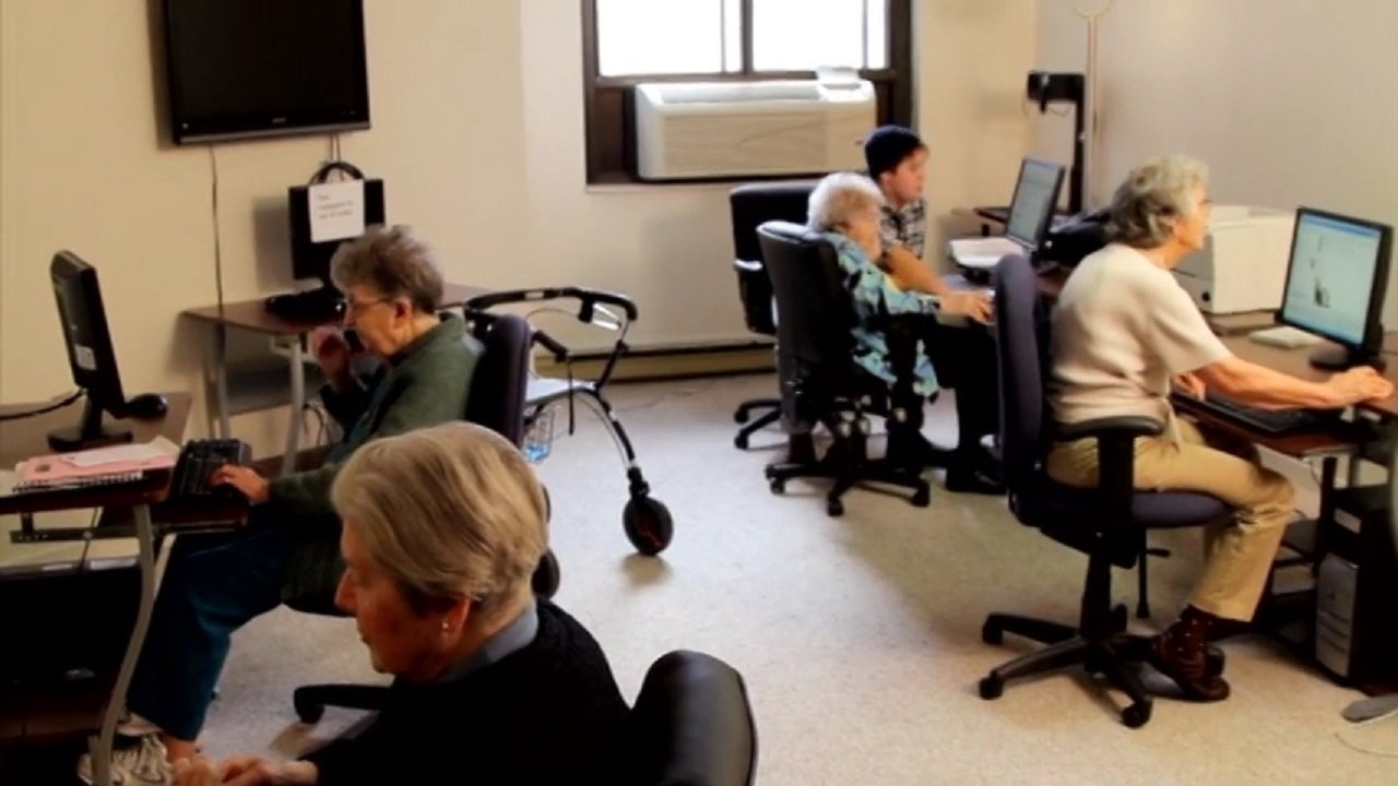 Cyber-Seniors|Cyber-Seniors