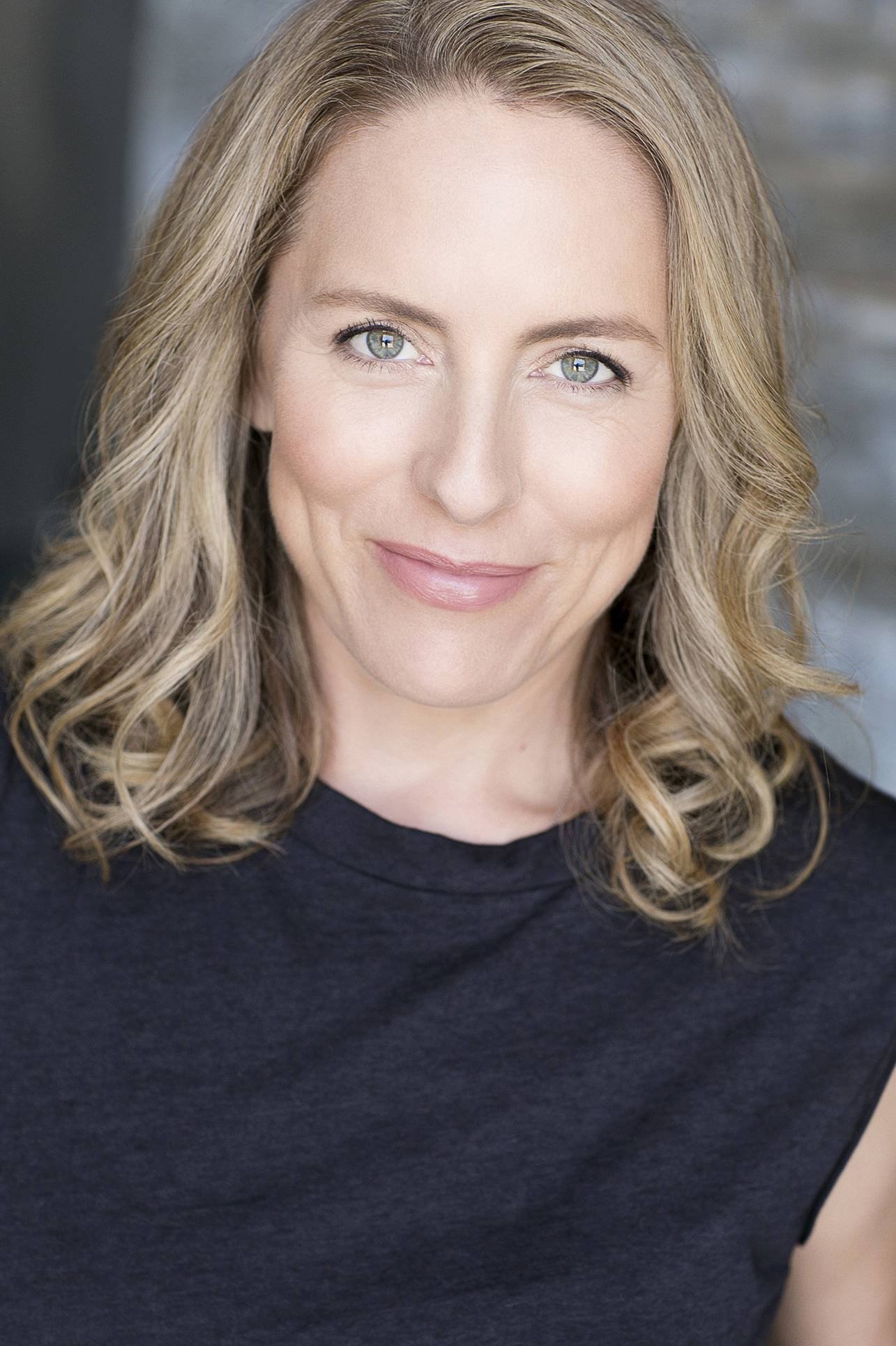 بازیگر Molly Brink  