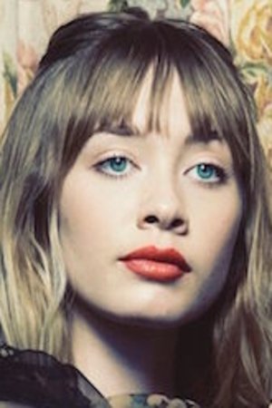 بازیگر Alexandra Savior  