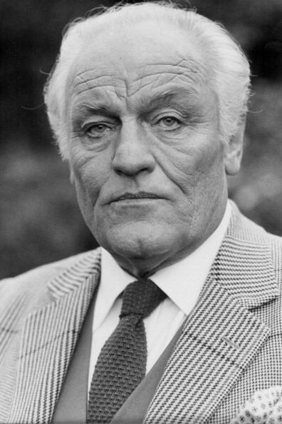 بازیگر Charles Gray  