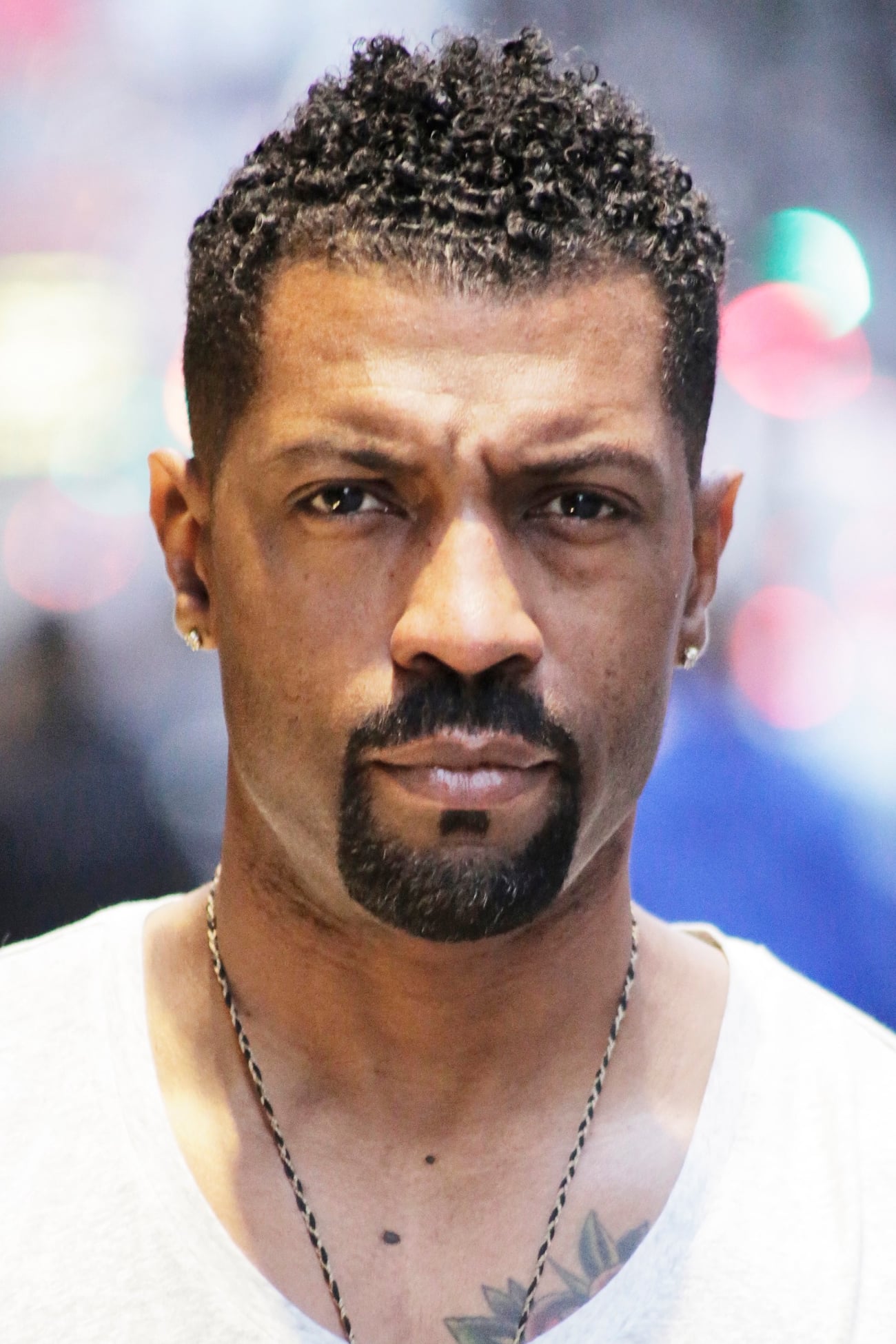 بازیگر Deon Cole  