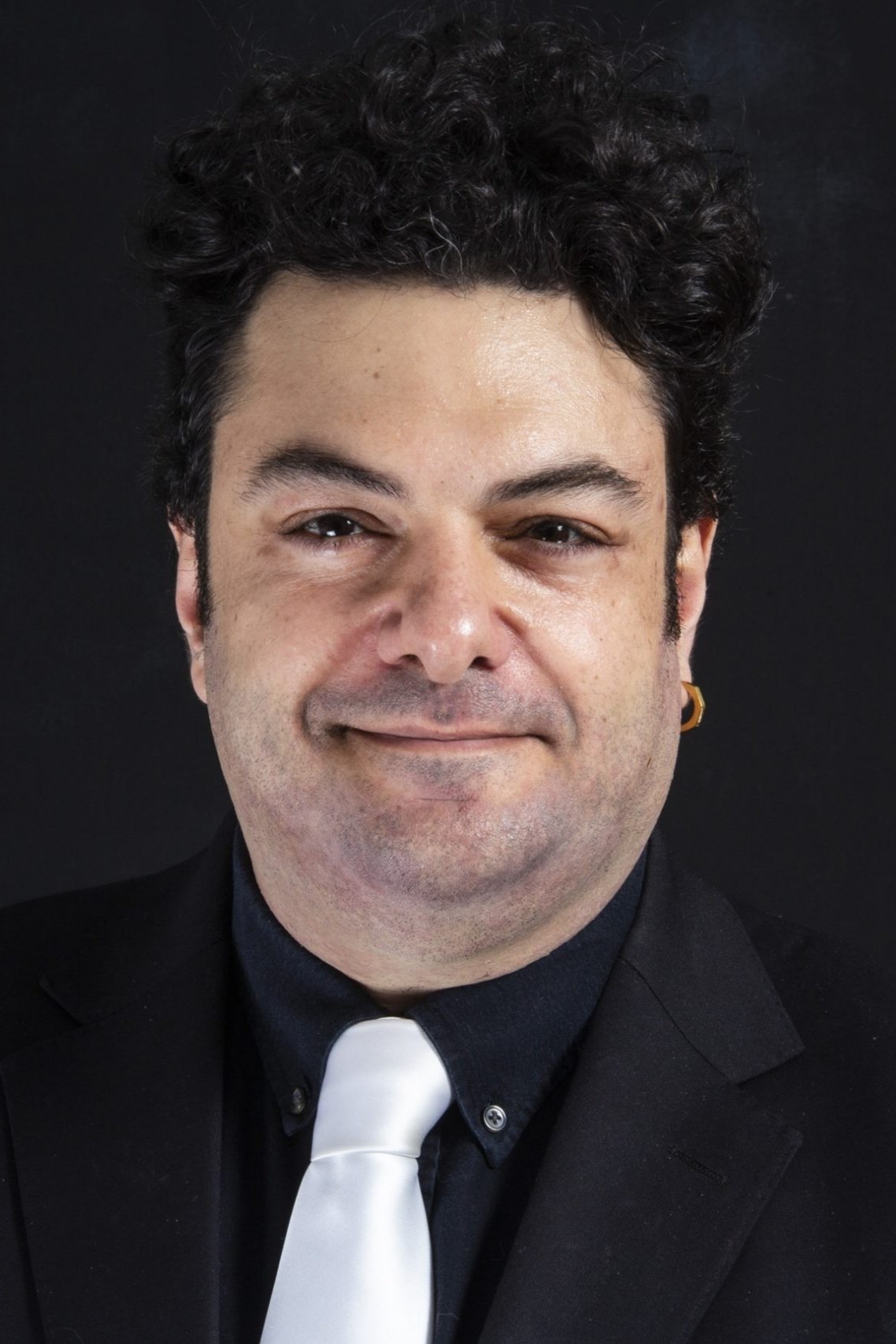 بازیگر Barış Kıralioğlu  