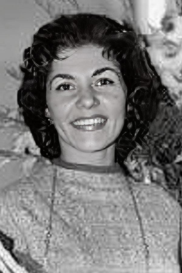 بازیگر Thelma del Río  
