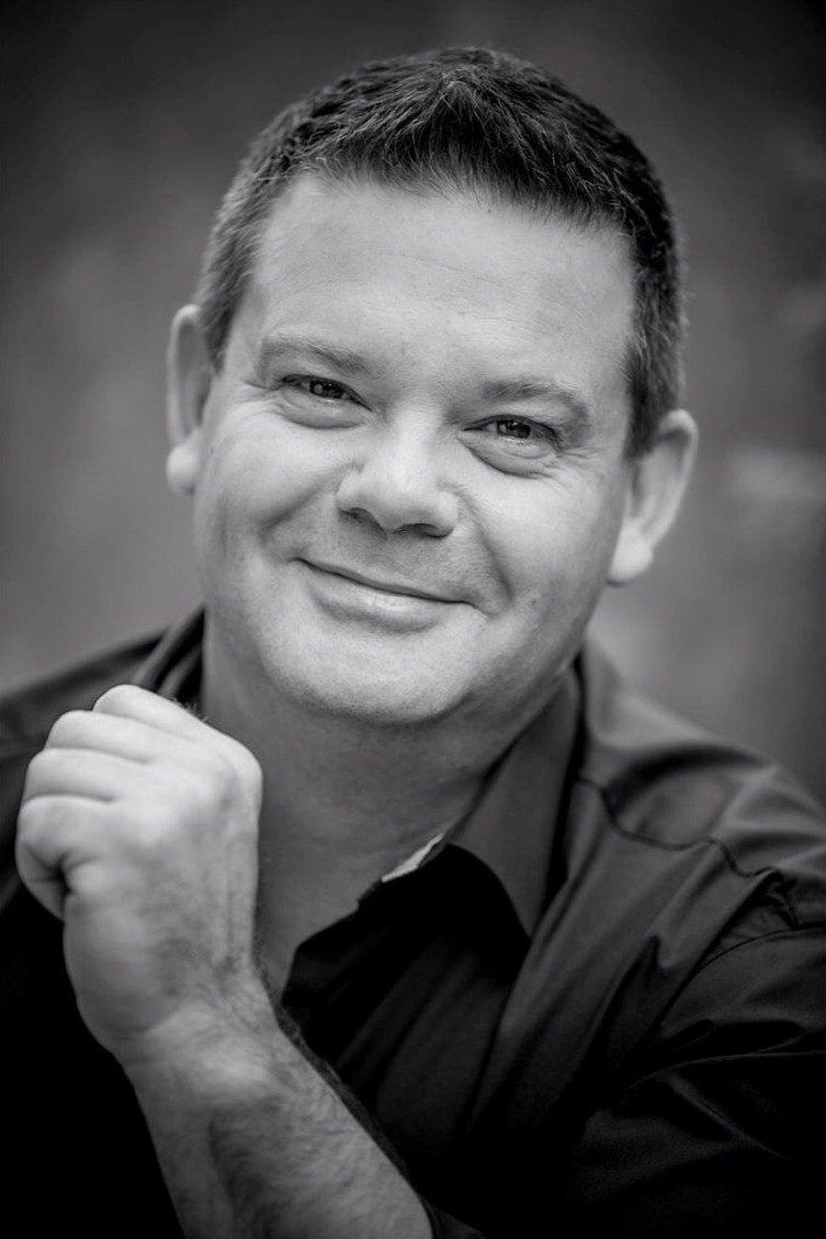 بازیگر Gary Mehigan  