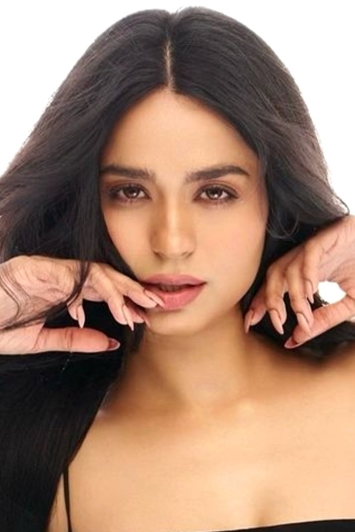 بازیگر Soundarya Sharma  