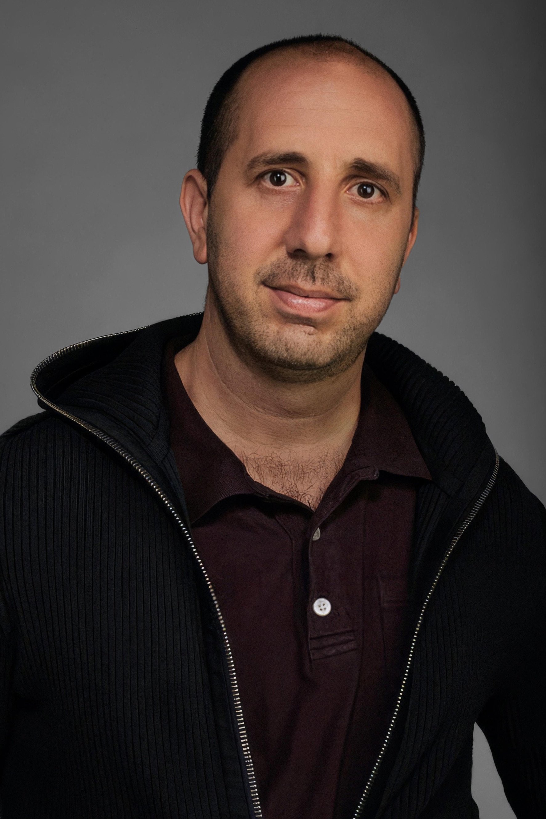 بازیگر Josh Sternfeld  