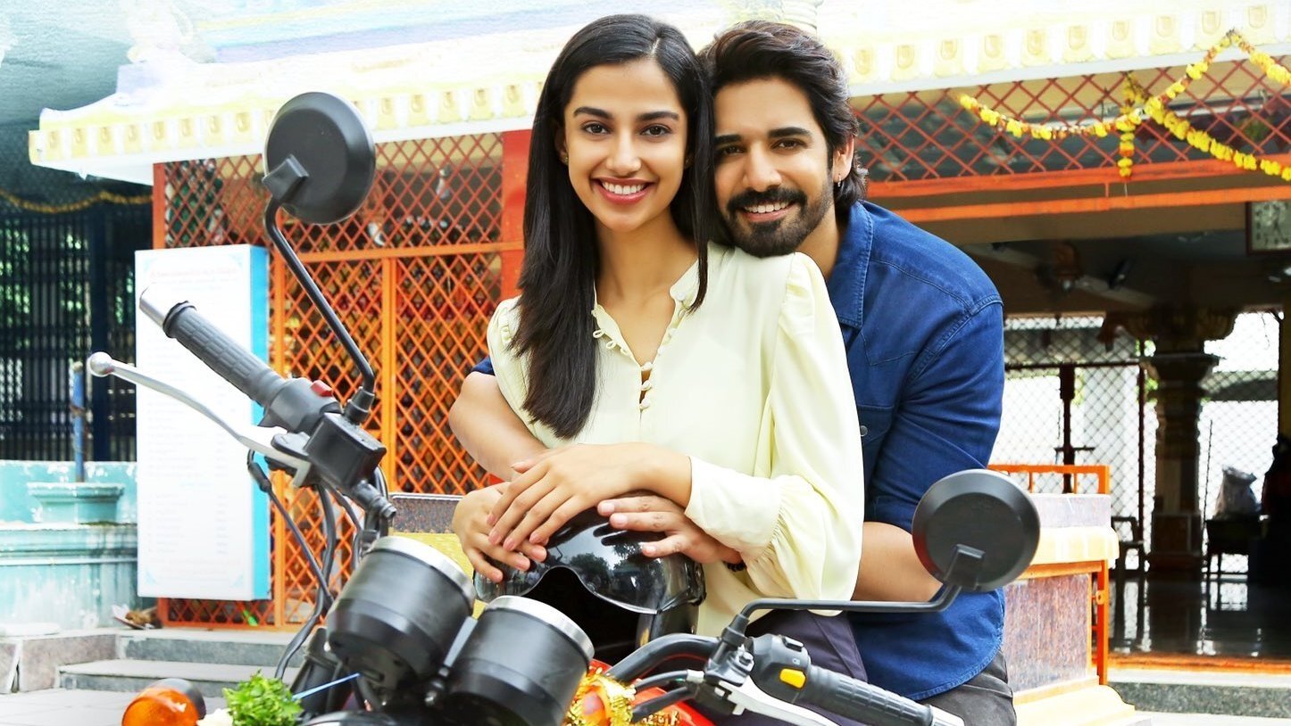 ఇచ్చట వాహనములు నిలపరాదు|ఇచ్చట వాహనములు నిలపరాదు