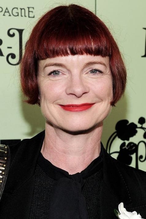 بازیگر Sandy Powell  