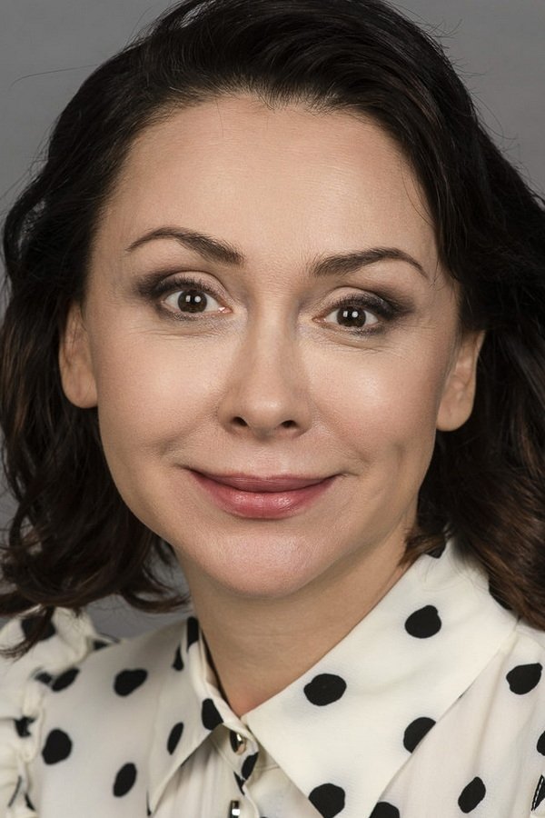 بازیگر Yulia Nizhelskaya  