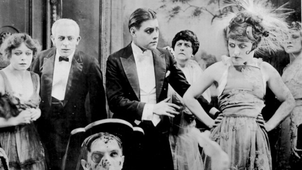 The Cabaret Girl|The Cabaret Girl