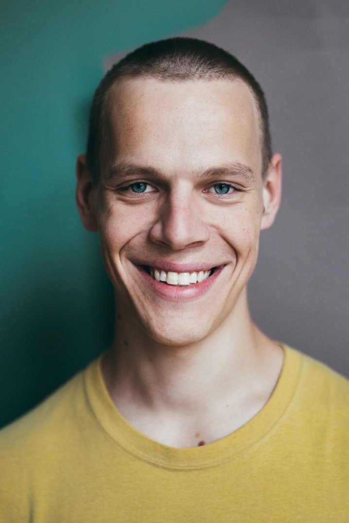 بازیگر Tomáš Čapek  