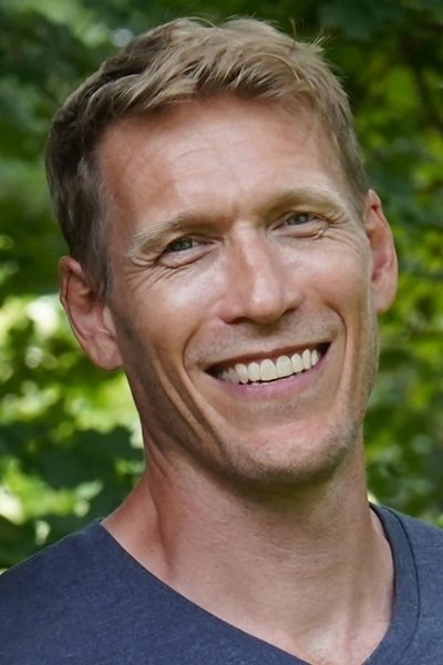 بازیگر Adam Schersten  