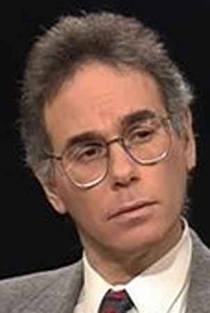بازیگر Zachary Sklar  